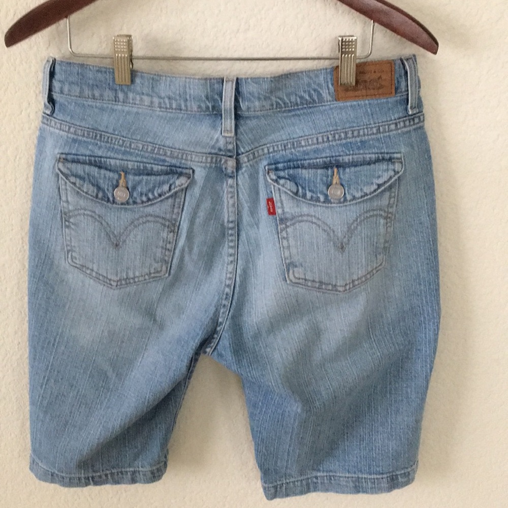 Levi’s denim shorts